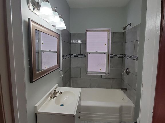 3rd image of 4824 Olcott Ave Front 1