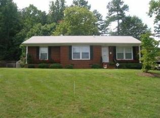 1308 Thriftwood Dr, Charlotte, NC 28208