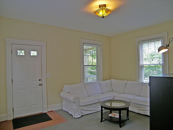 4th image of 322 N Cooper Ave