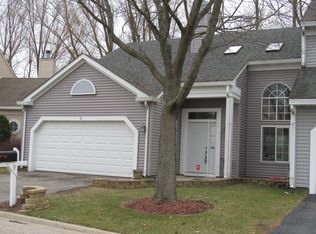 9 Larkspur Ct #0, Lake In the Hills, IL 60156