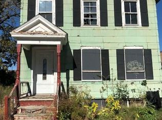 9 Chestnut St, Schenectady, NY 12307