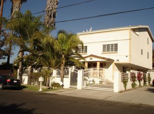 5526 Sylvia Ave, Tarzana, CA 91356