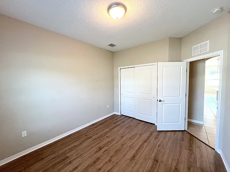 37 Pine Croft Ln — Photo 25