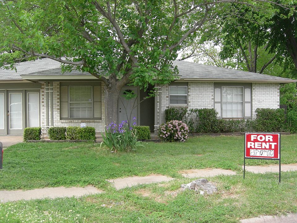 1st image of 1103 Dickens Ct