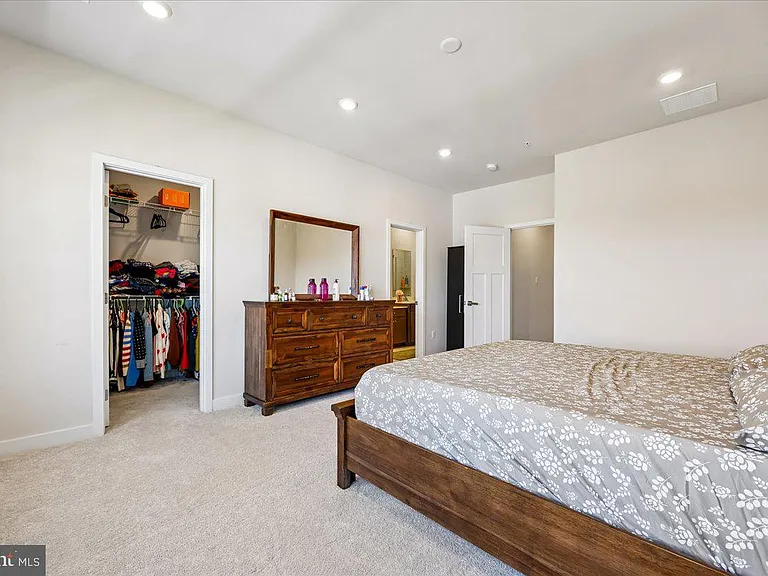 10206 Lake Linganore Blvd — Photo 16