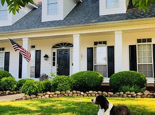 4700 Meadow Ridge Dr, Tupelo, MS 38801