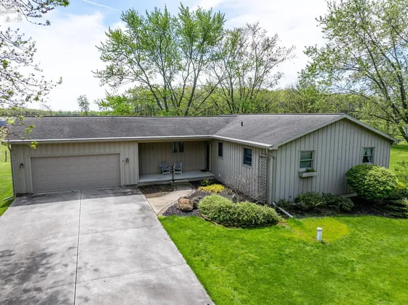 1411 County Road 31, Fremont, OH 43420