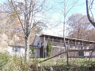 421 Buffalo Run Rd, Rockport, WV 26169