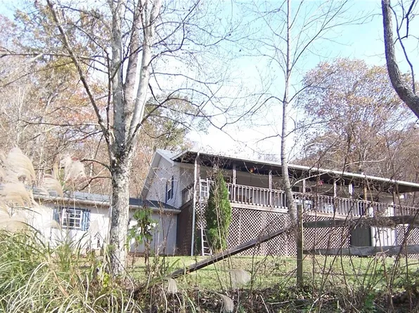 421 Buffalo Run Rd, Rockport, WV 26169
