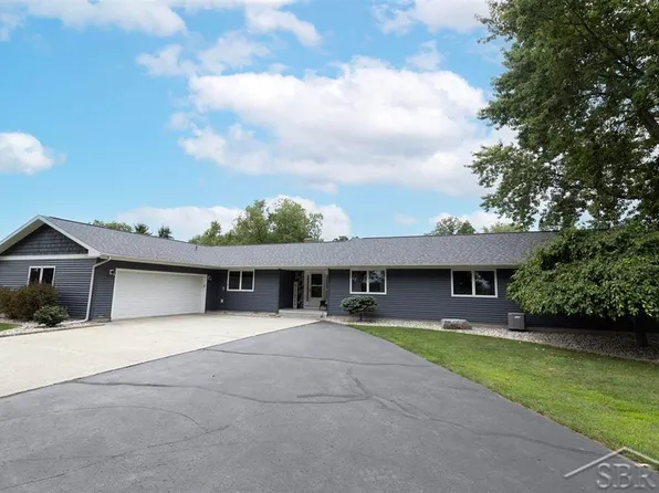 9211 N Union Rd, Saint Louis, MI 48880