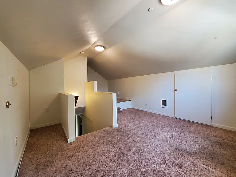 1250 NW Van Buren Ave — Photo 12