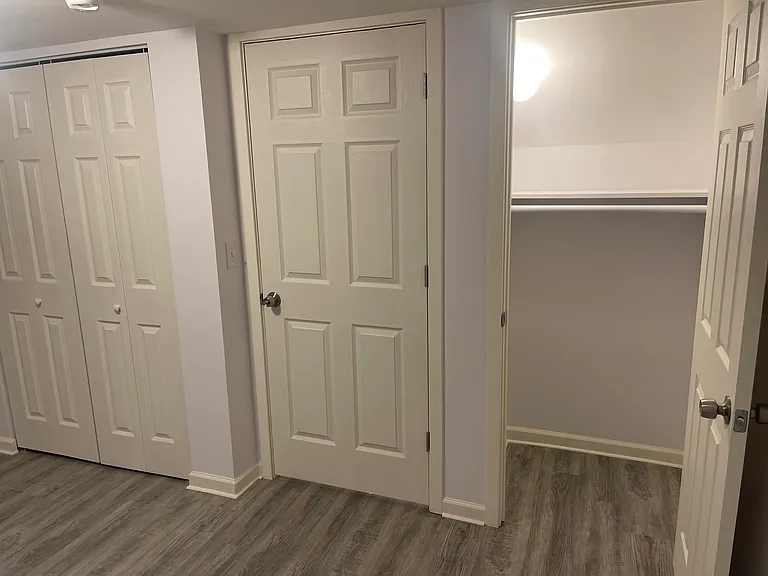 67 E 37th Pl — Photo 12