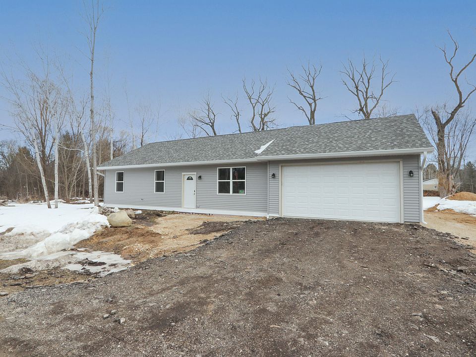2nd image of 1352 Chicago Dr