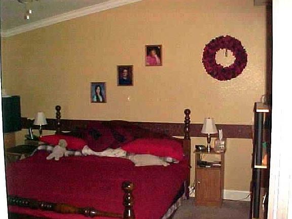 4th image of 5378 Woods Dr