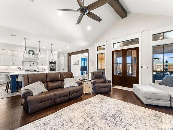 3rd image of 3658 E Cabella Dr