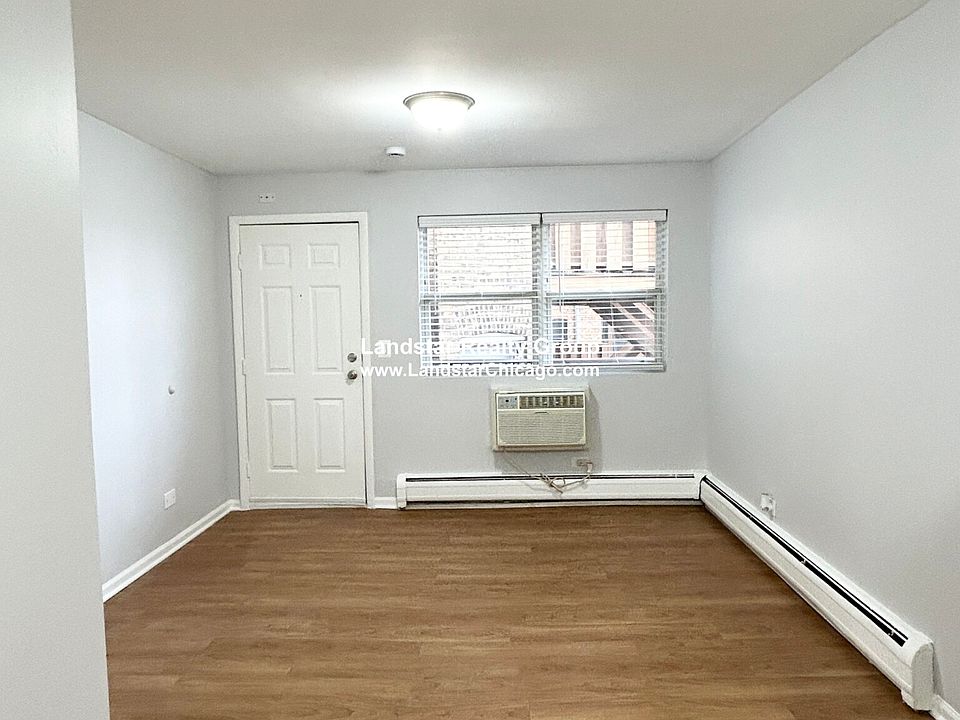 1st image of 4610 N Dover St APT 3D