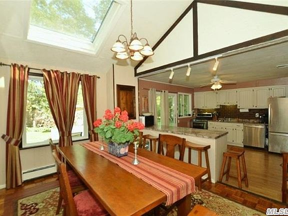 4th image of 27 Piermont Ct