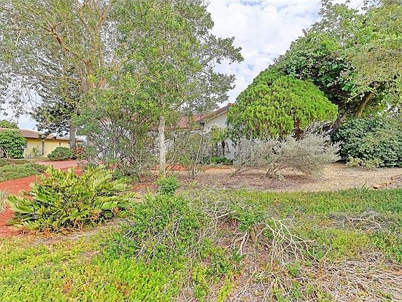 3rd image of 12 Stone Mountain Blvd