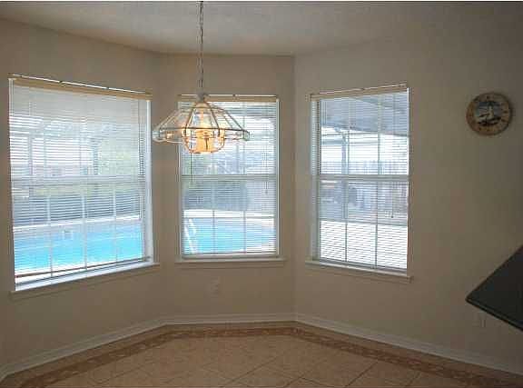 4th image of 1609 Llani Ln