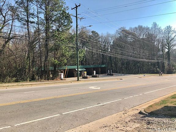 3rd image of 480 W Ridgeway St