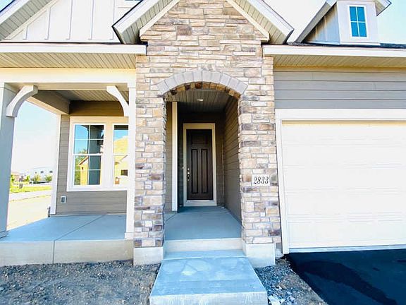 2nd image of 2833 Goldenrod Way
