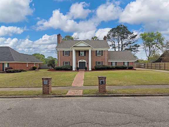 3rd image of 513 County Downs Rd