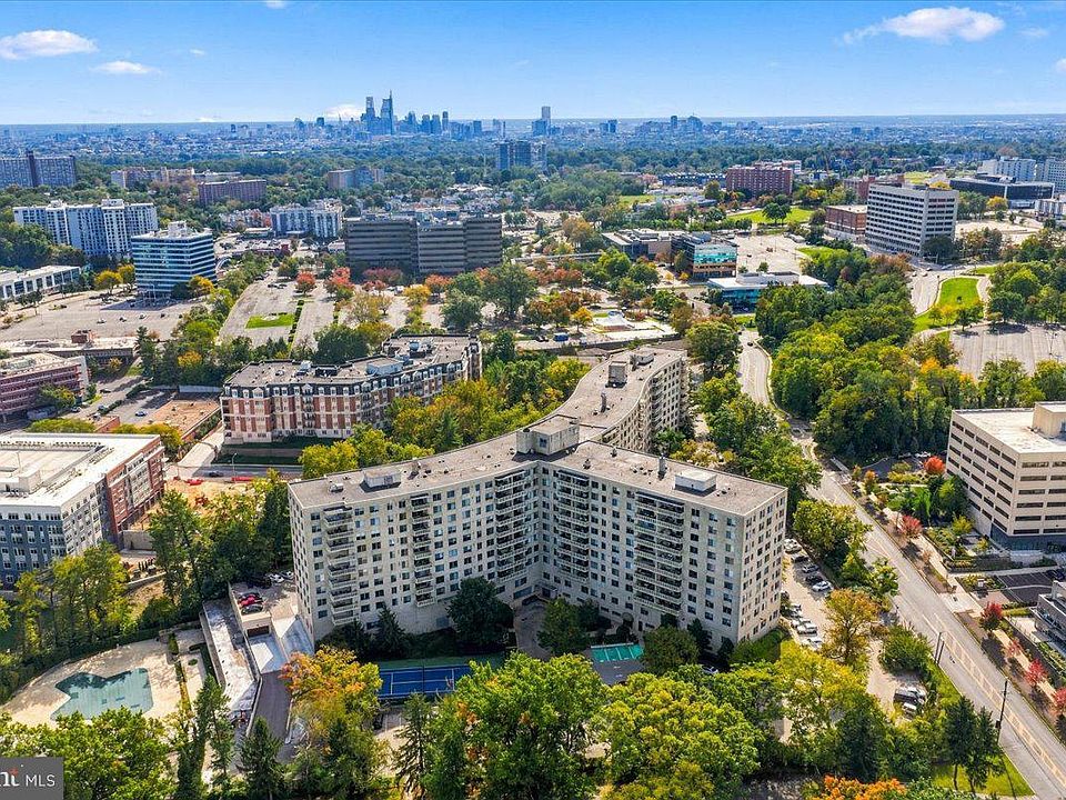 1st image of 191 Presidential Blvd Condo R-730-731