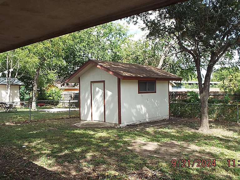 8003 Riata Ave — Photo 21