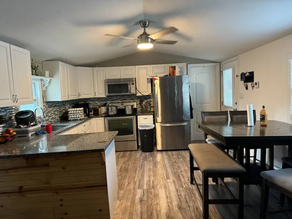 11522 Leanne Ln, Tampa, FL 33637