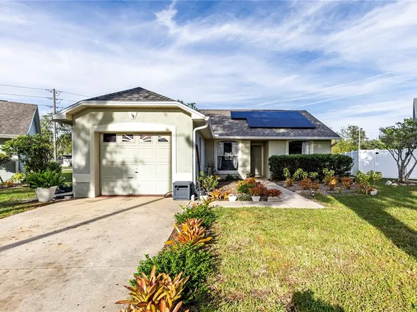 2691 Winchester Cir, Eustis, FL 32726
