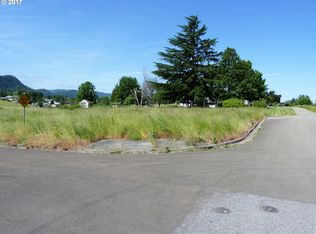 505 SE Rose Ridge Dr #1, Winston, OR 97496