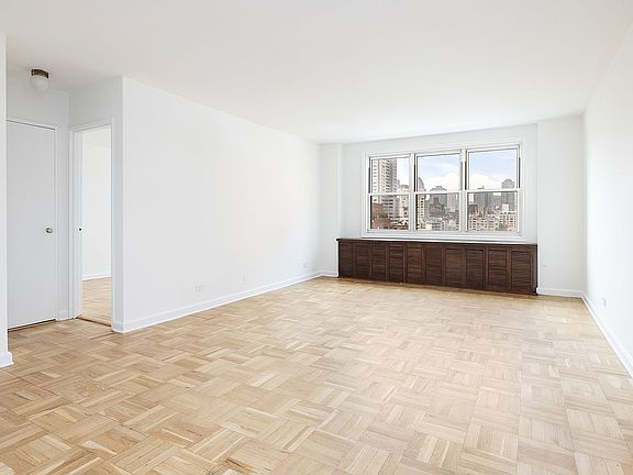 4th image of 415 E 85th St APT 11E