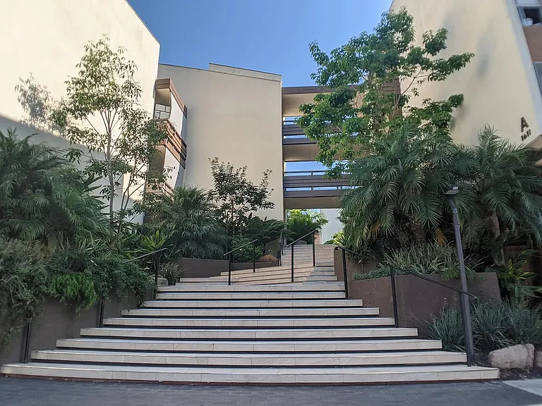 1605 Hotel Cir S #207 — Photo 1