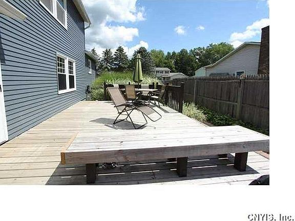 4th image of 101 Weaverdale Ln