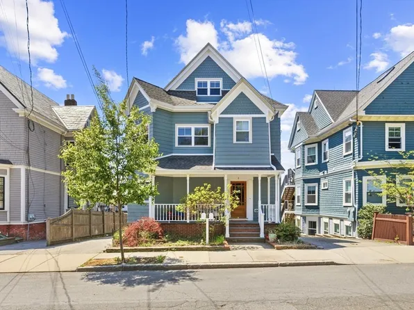 9 Greene St #2, Somerville, MA 02143
