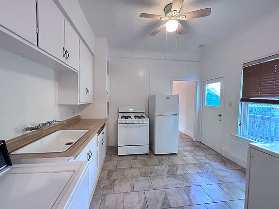 5th image of 441 Haggin Ave APT B