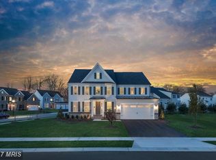 26738 Marbury Estates Dr, Chantilly, VA 20152