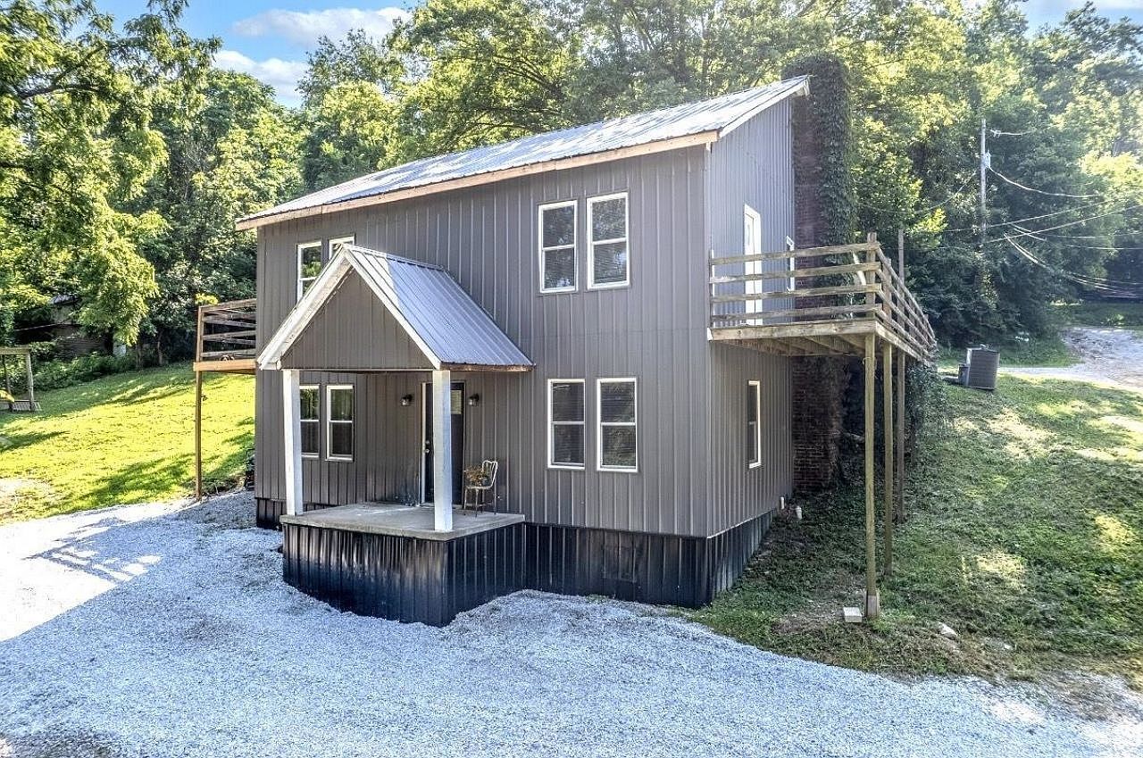 335 Hillside St, Olive Hill, KY 41164 | Zillow