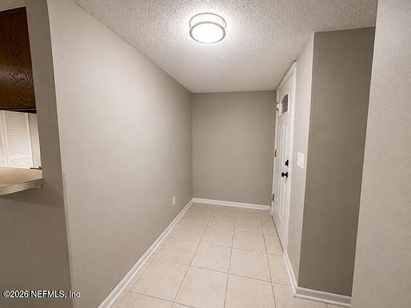 3rd image of 5553 Greatpine Ln S