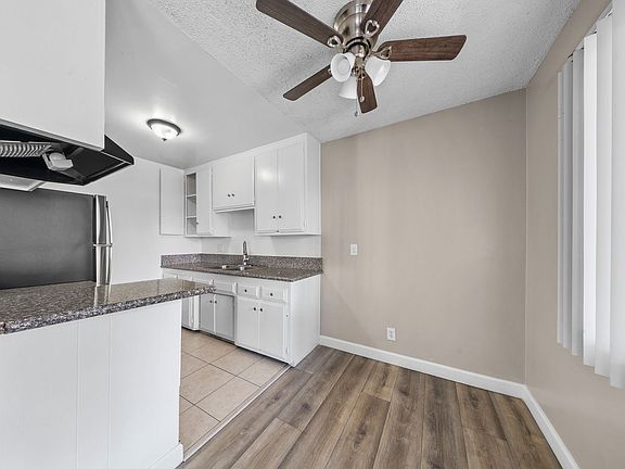 5th image of 709 E 3rd St #15