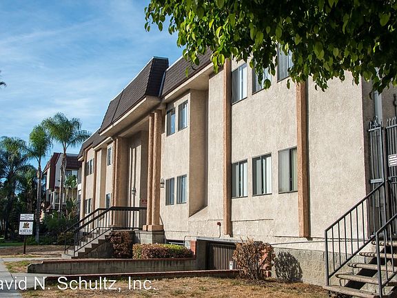 2nd image of 321 N Cedar St APT 203