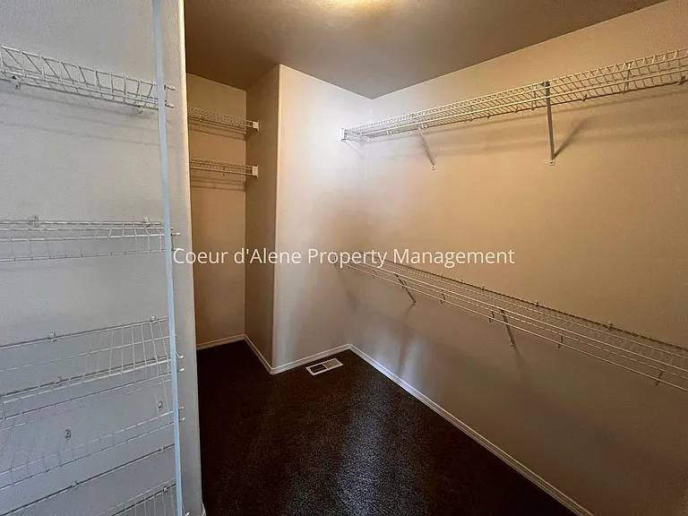 11091 N Cutlass St — Photo 15