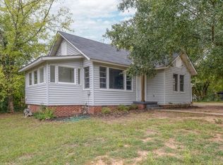 1002 N Market St, Benton, AR 72015