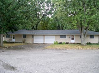 1745 Governor St, Springfield, IL 62704