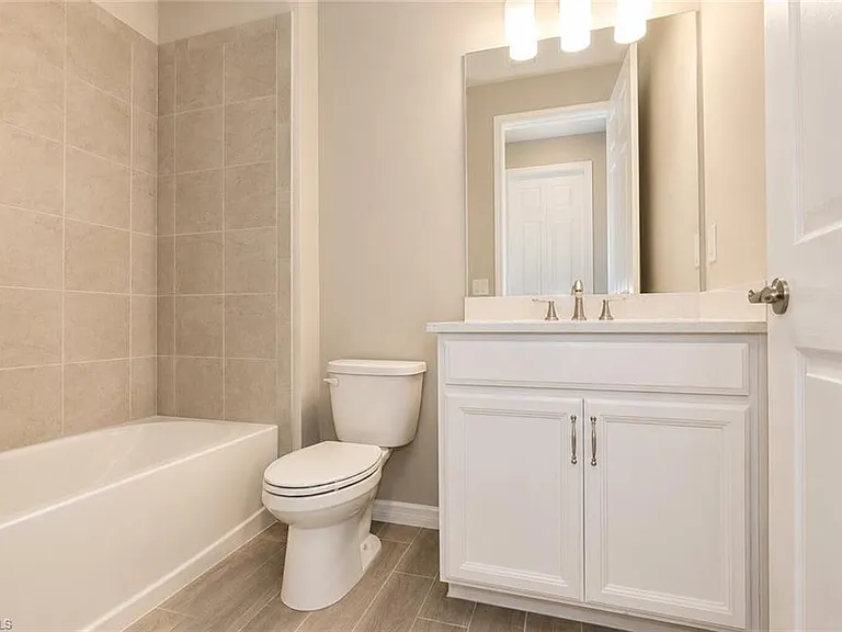 1248 Enbrook Loop — Photo 12