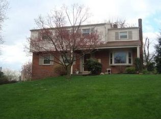 5152 Azalea Dr, Pittsburgh, PA