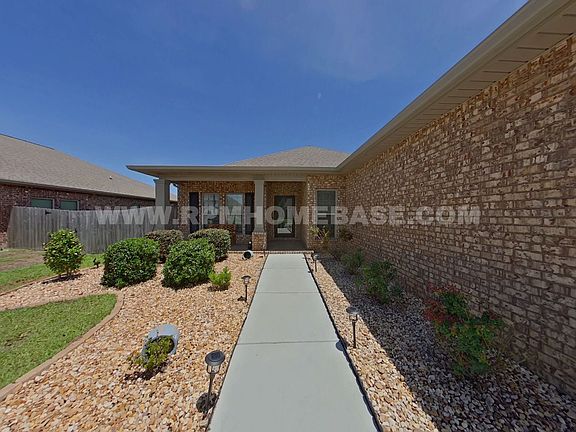 2nd image of 432 Chickadee St
