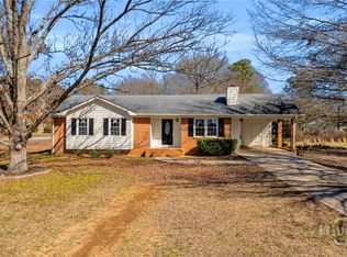 105 Carney Lake Road, Winterville, GA 30683