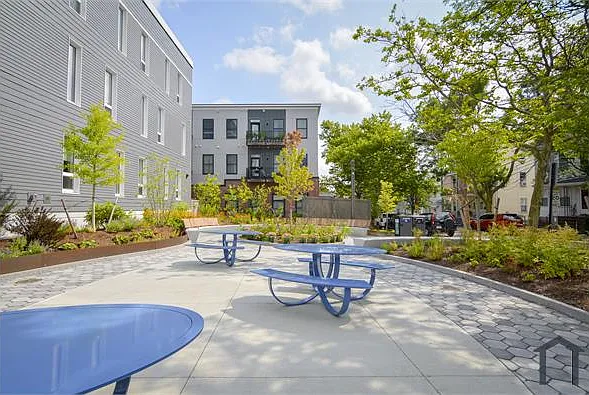 31 Tufts St #101 — Photo 17