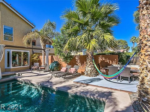 5th image of 2952 Bel Air Dr